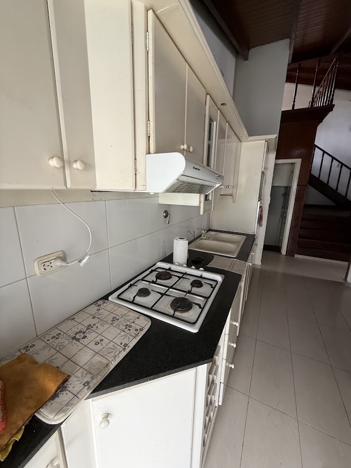 Casa de 3 dormitorios sobre la Ruta 8
